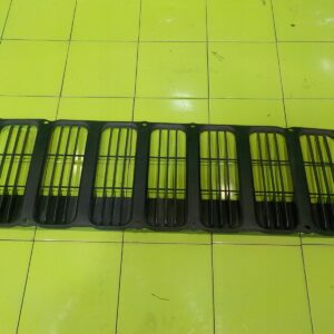 JEEP PATRIOT 2.4 B 10r SUV 5D atrapa grill 05116363AA