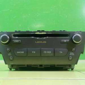 LEXUS IS II LIFT 2.5 B 10r SEDAN 4D radio CD 86120-53C20