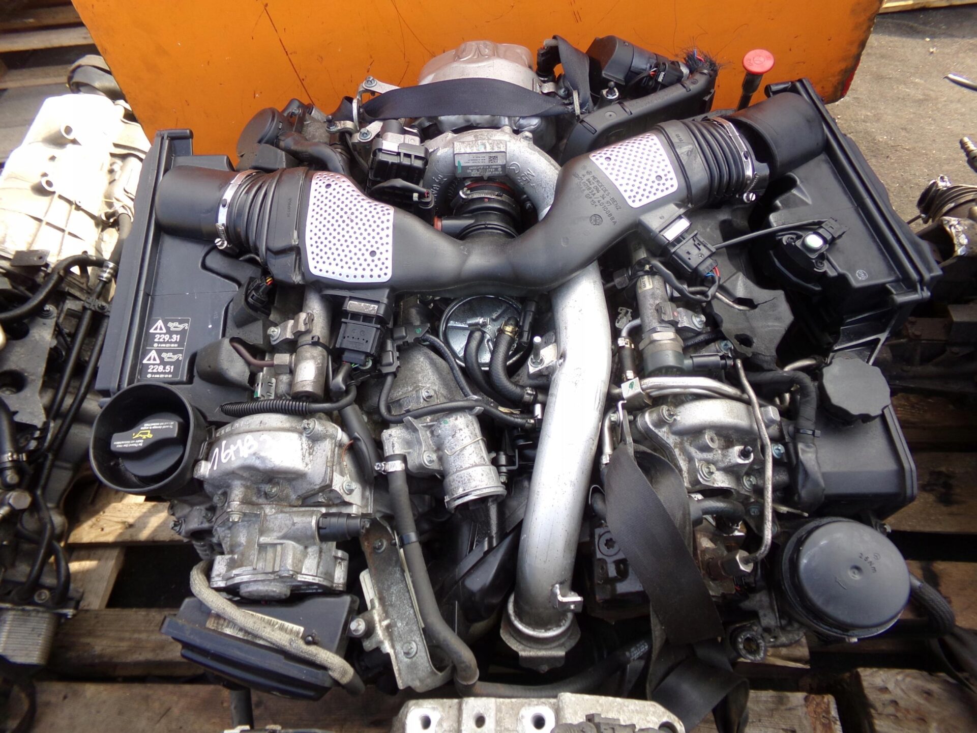 f17e39c862d1a7c5b884e5a6ba549d81